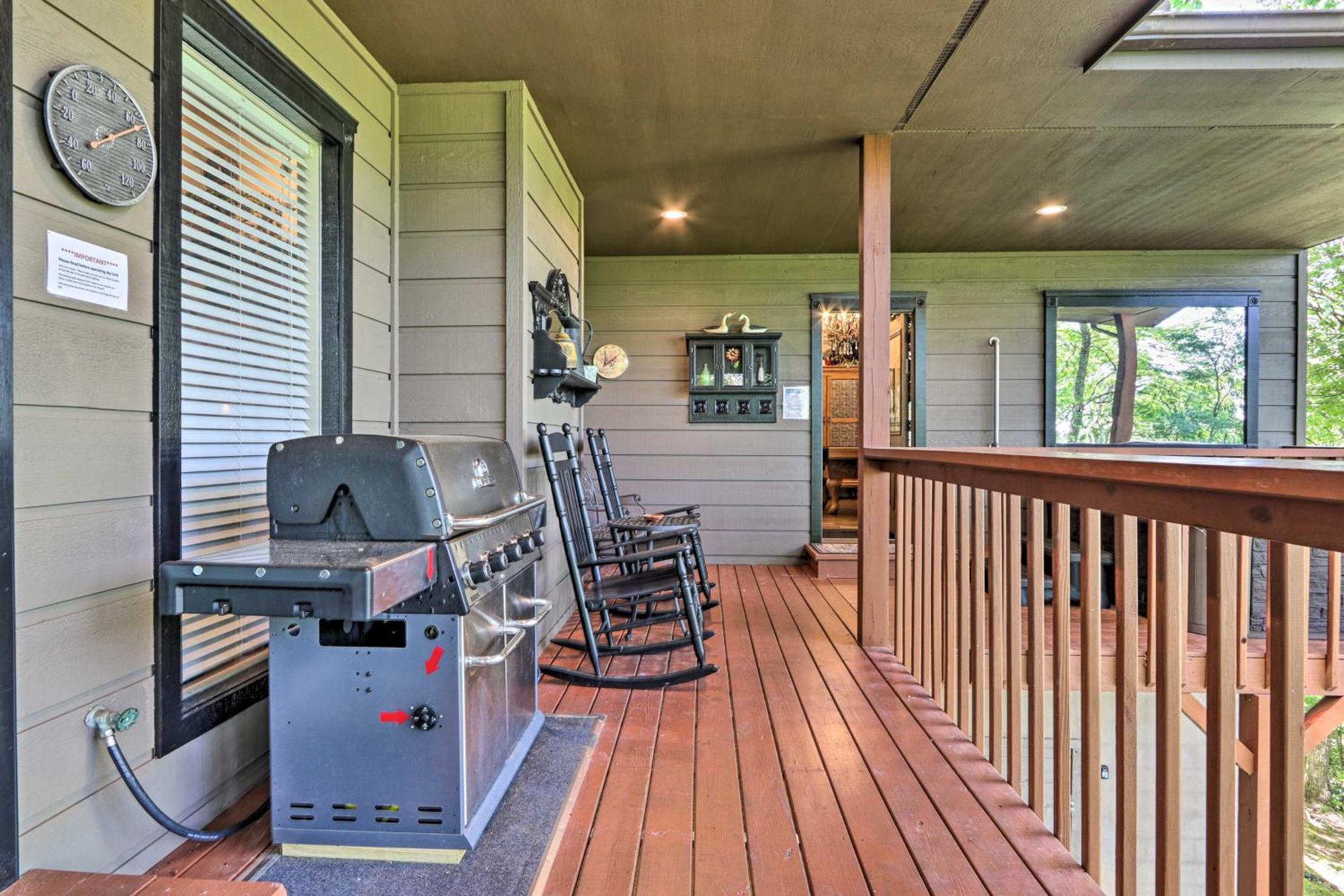Eclectic Cabin With Hot Tub 1 Mi To Ober Gatlinburg Exterior foto